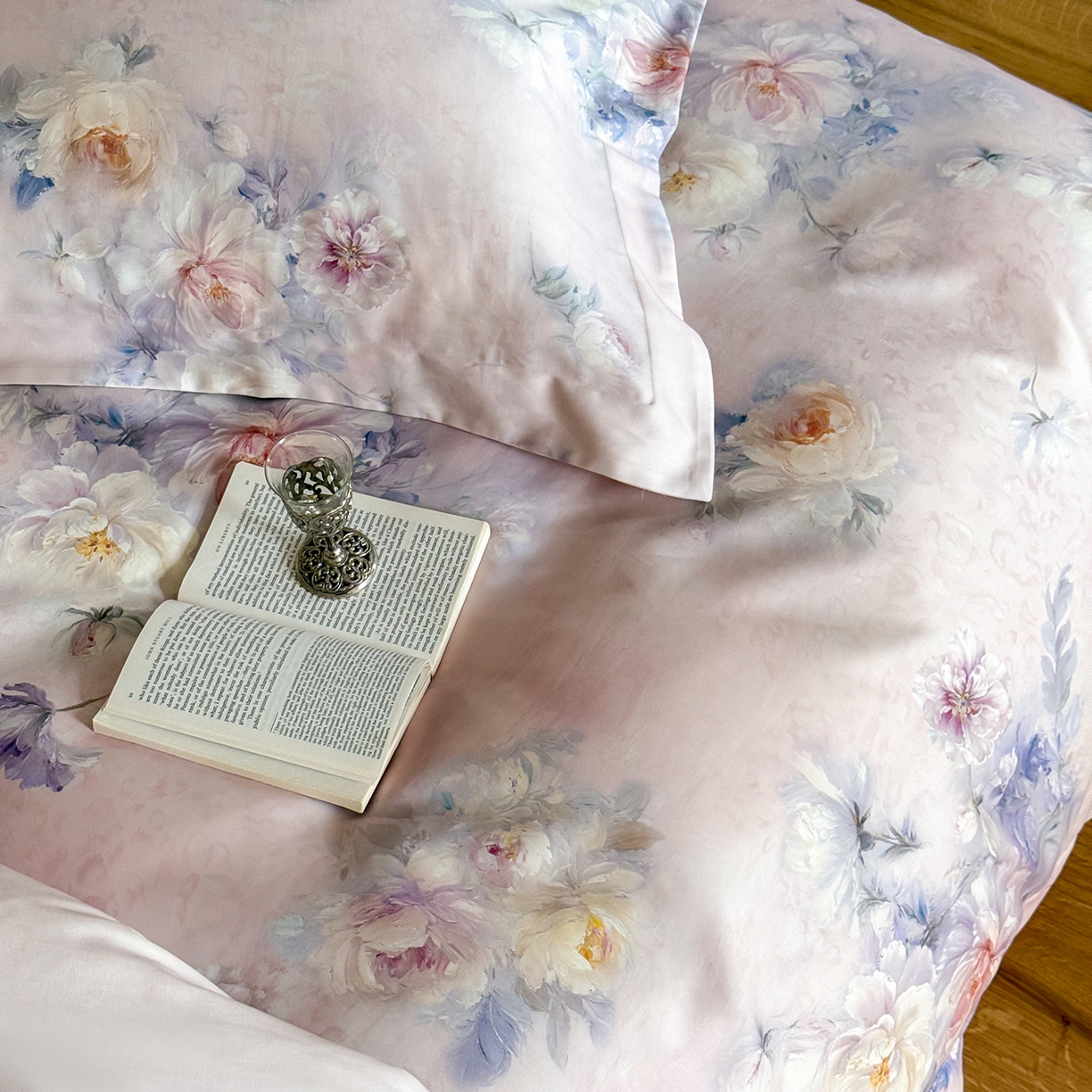 91家纺网 家纺一手货源 找家纺 禾时 2025新款天丝棉磨毛数码印花四件套 花未眠-粉