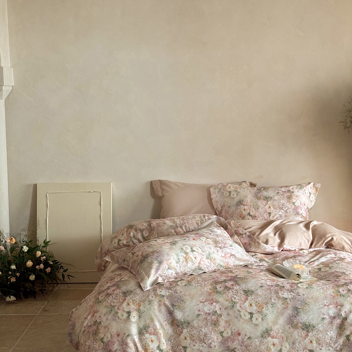 91家纺网 家纺一手货源 找家纺 禾时 2025新款天丝棉磨毛数码印花四件套 卡米莉亚-粉