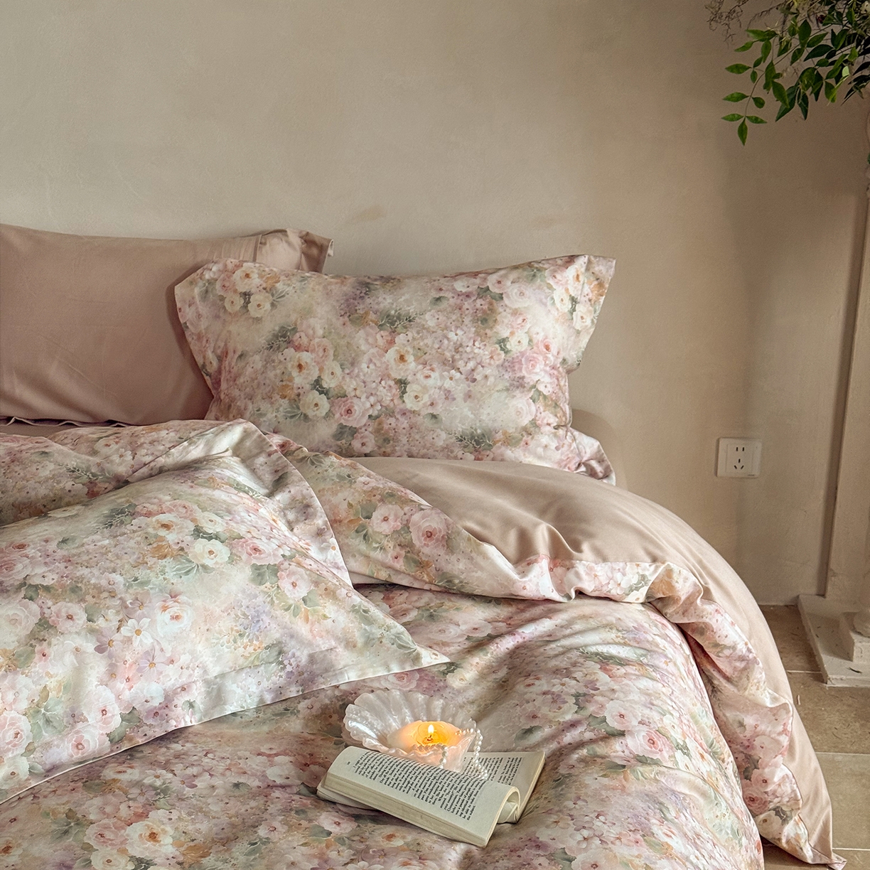 91家纺网 家纺一手货源 找家纺 禾时 2025新款天丝棉磨毛数码印花四件套 卡米莉亚-粉