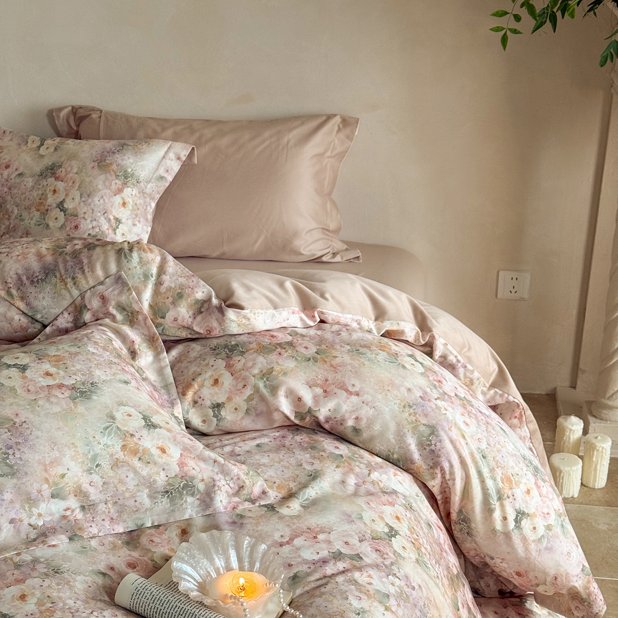 91家纺网 家纺一手货源 找家纺 禾时 2025新款天丝棉磨毛数码印花四件套 卡米莉亚-粉