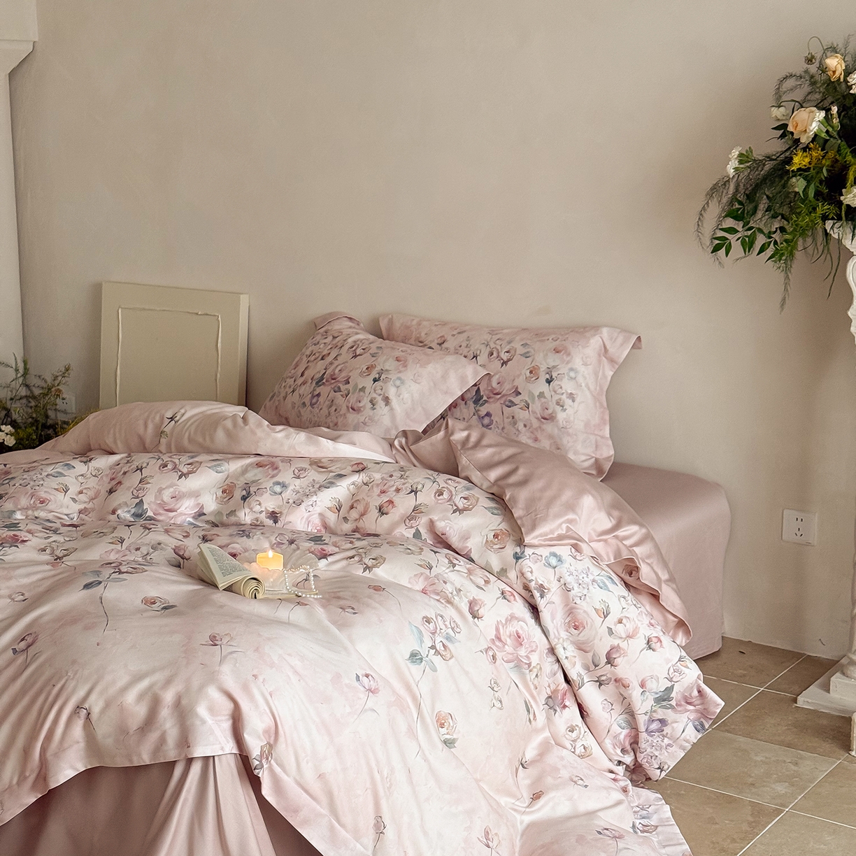 91家纺网 家纺一手货源 找家纺 禾时 2025新款天丝棉磨毛数码印花四件套 玫瑰日记-粉