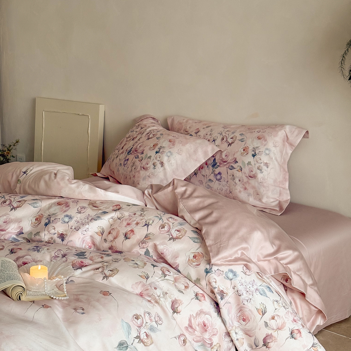 91家纺网 家纺一手货源 找家纺 禾时 2025新款天丝棉磨毛数码印花四件套 玫瑰日记-粉