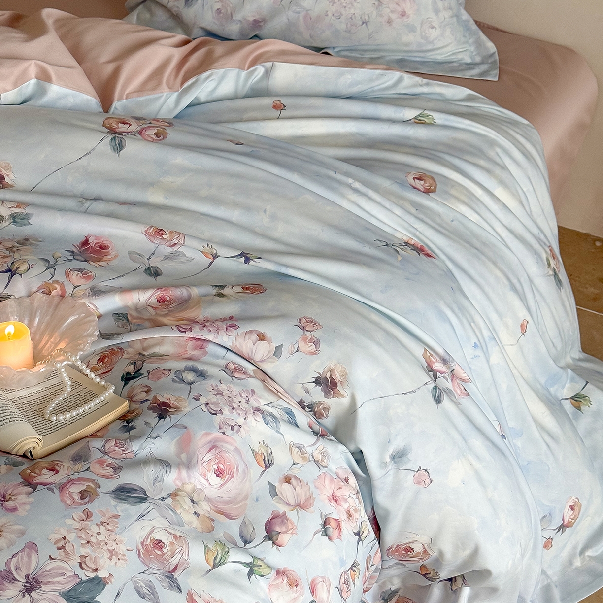 91家纺网 家纺一手货源 找家纺 禾时 2025新款天丝棉磨毛数码印花四件套 玫瑰日记-蓝