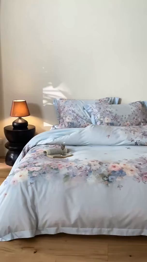 91家纺网 家纺一手货源 找家纺 禾时 2025新款天丝棉磨毛数码印花四件套 梦境-蓝