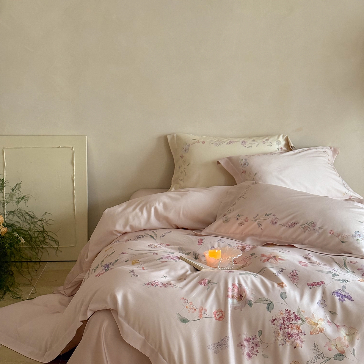 91家纺网 家纺一手货源 找家纺 禾时 2025新款天丝棉磨毛数码印花四件套 拾光里-粉