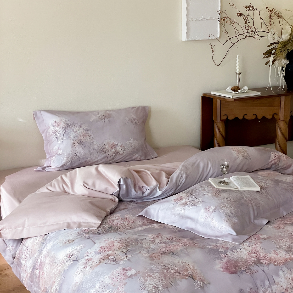 91家纺网 家纺一手货源 找家纺 禾时 2025新款天丝棉磨毛数码印花四件套 桃喜-灰