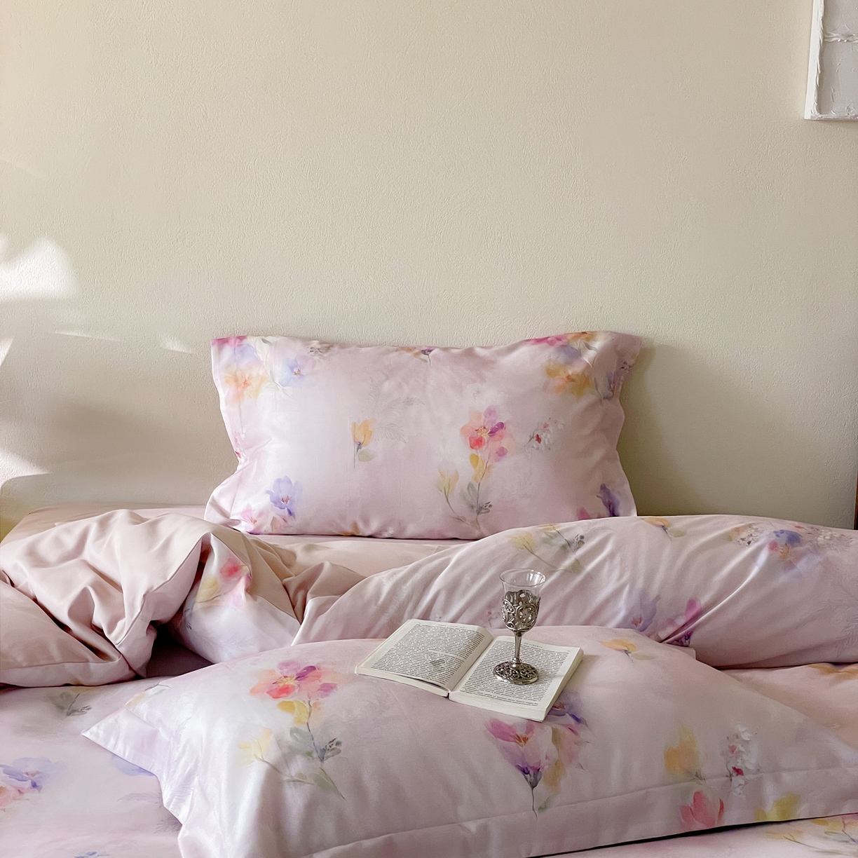 91家纺网 家纺一手货源 找家纺 禾时 2025新款天丝棉磨毛数码印花四件套 午逅-粉