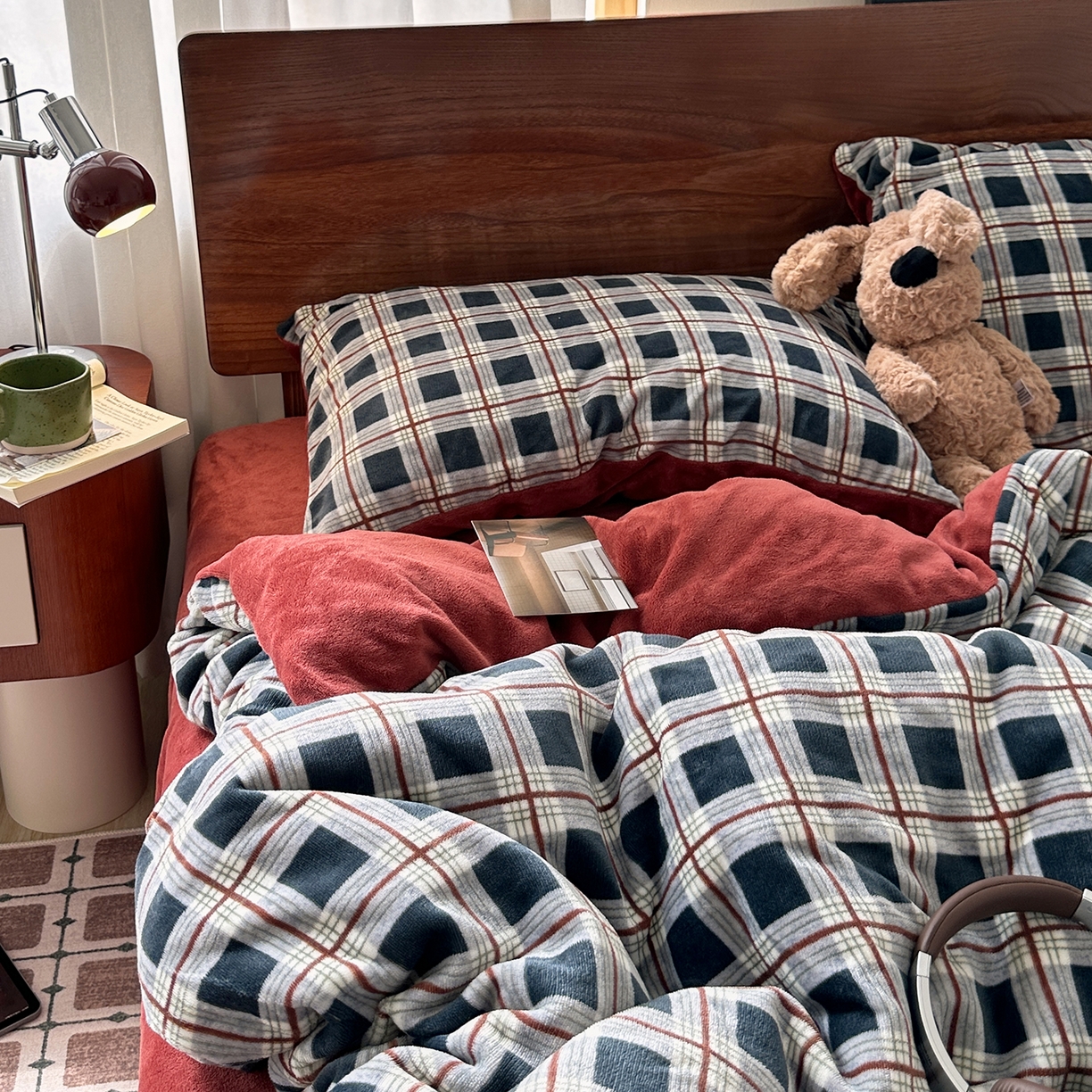 91家纺网 家纺一手货源 找家纺 （总）艾咪-Amy ntmy 2025新款中古风复古格牛奶绒四件套