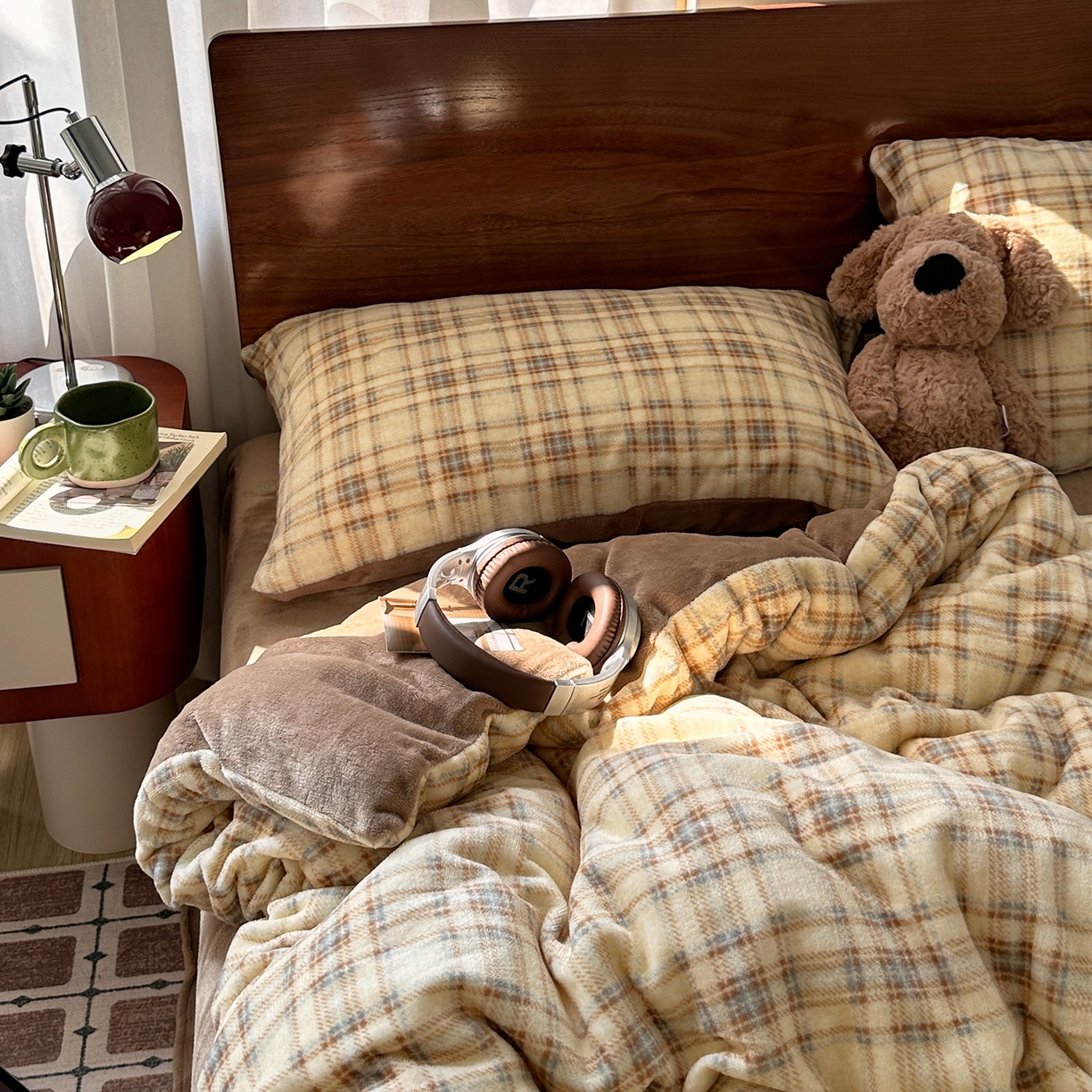 91家纺网 家纺一手货源 找家纺 （总）艾咪-Amy ntmy 2025新款中古风复古格牛奶绒四件套,方糖,焦糖蓝格,可乐加糖,牛仔格红,伊索卡其,伊索紫