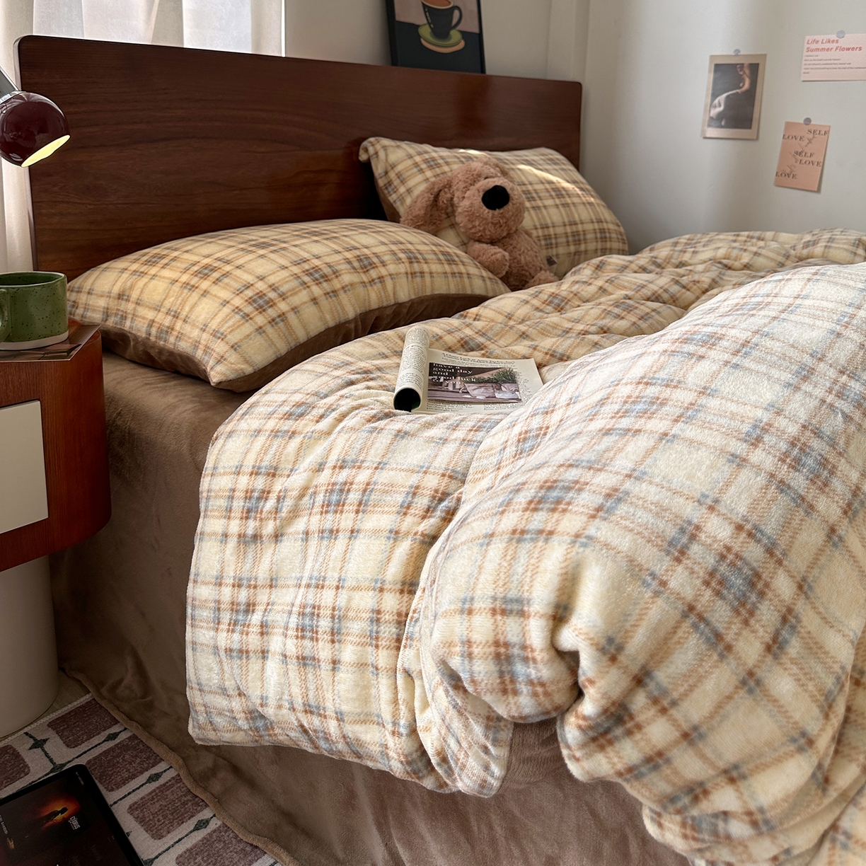 91家纺网 家纺一手货源 找家纺 艾咪-Amy ntmy 2025新款中古风复古格牛奶绒四件套 方糖