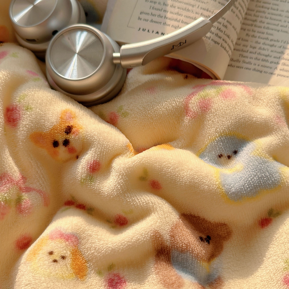 91家纺网 家纺一手货源 找家纺 优选 2025新款小清新加厚高克重牛奶绒四件套直播爆款电商爆款小狗乐园