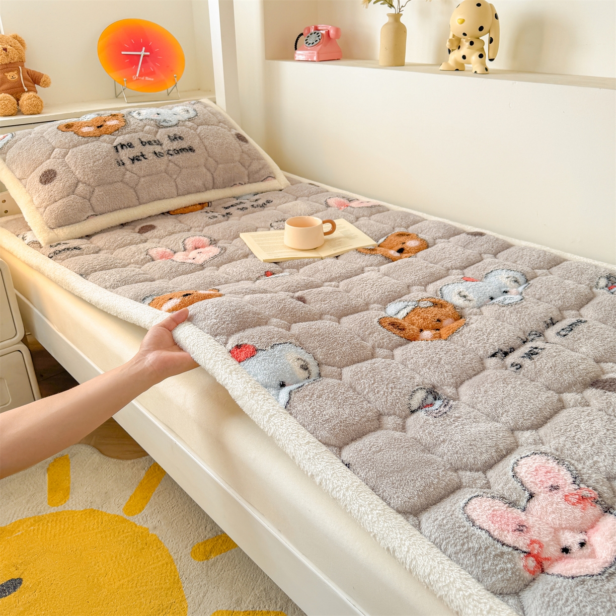 91家纺网 家纺一手货源 找家纺 （总）雯豆家纺 2025新款泰迪绒学生宿舍床褥床垫床护垫