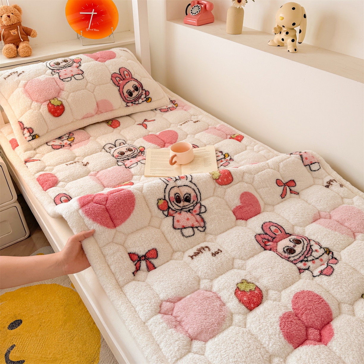 91家纺网 家纺一手货源 找家纺 （总）雯豆家纺 2025新款泰迪绒学生宿舍床褥床垫床护垫