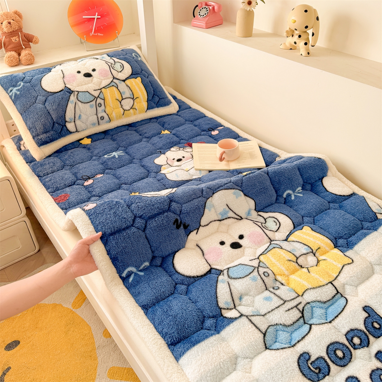 91家纺网 家纺一手货源 找家纺 （总）雯豆家纺 2025新款泰迪绒学生宿舍床褥床垫床护垫