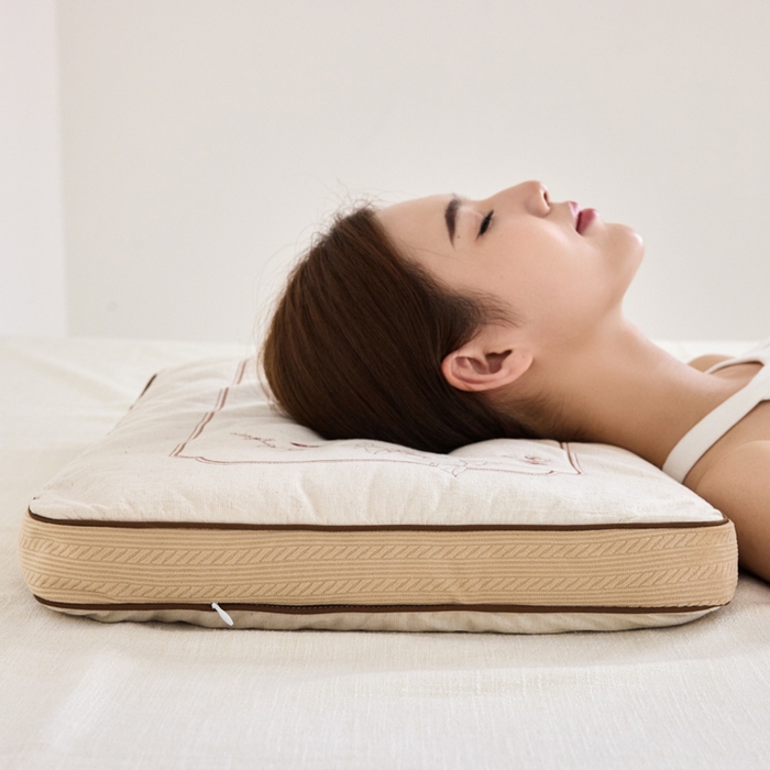 91家纺网 家纺一手货源 找家纺 （总）昕科 2025新款禾绣立体棉麻荞麦枕-棉麻绣花草本荞麦枕头中式亚麻刺绣荞麦壳枕芯