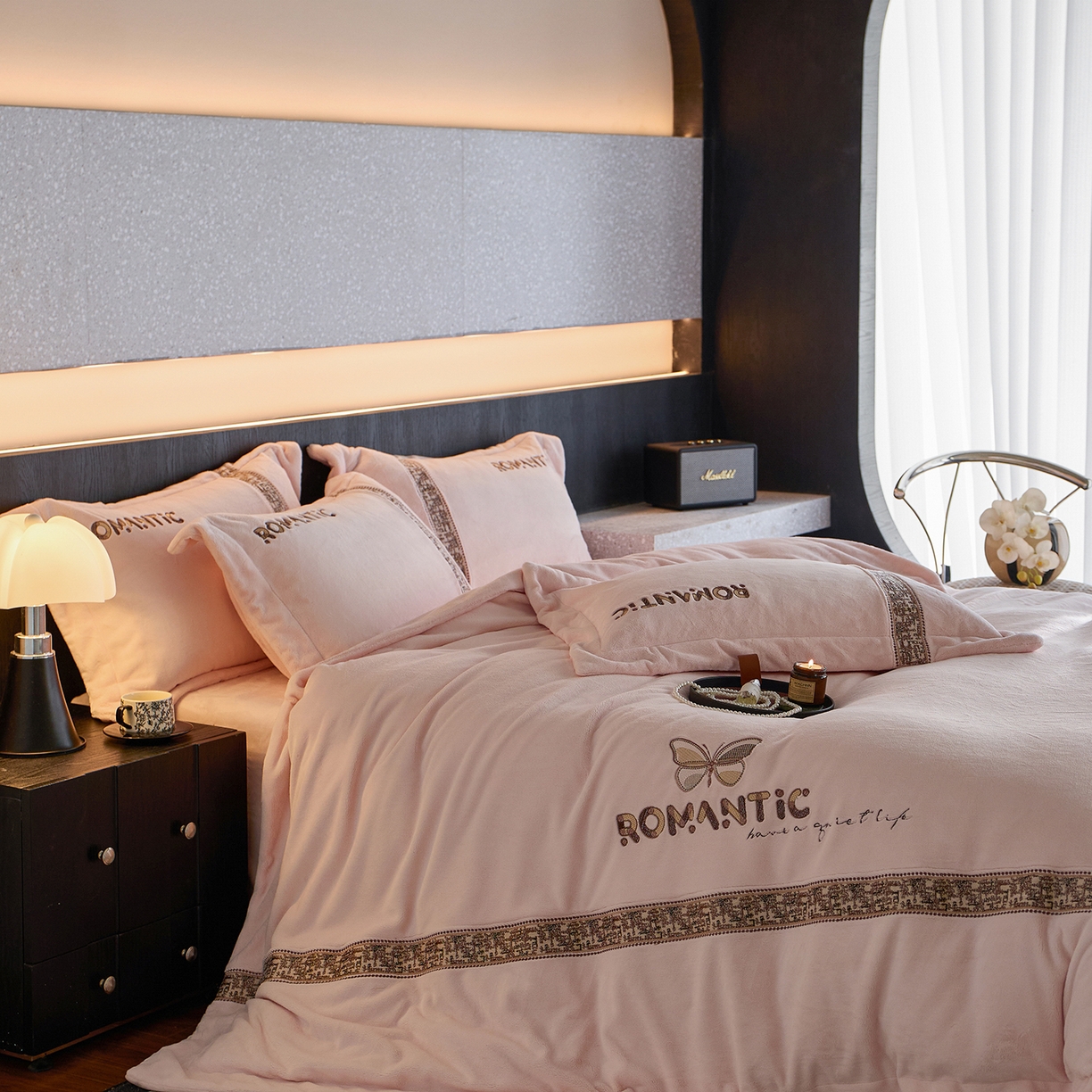 91家纺网 家纺一手货源 找家纺 （总）蓝梦 2025新款直播爆款270克全消光牛奶绒系列四件套-克罗地亚 