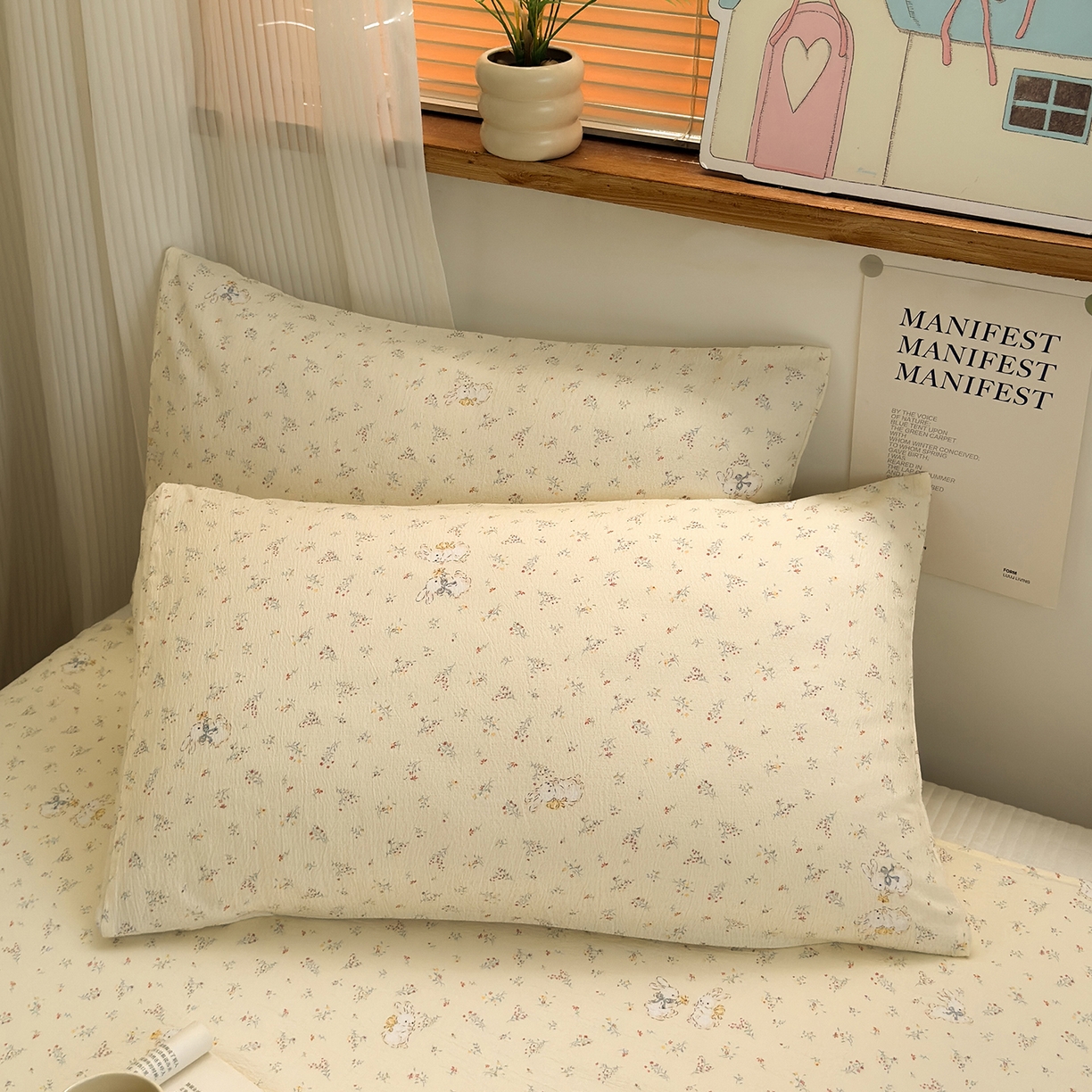 91家纺网 家纺一手货源 找家纺 沐芷 2025 秋冬加厚床单高克重双层纱黑色小花边被单床单三件套 春日絮兔