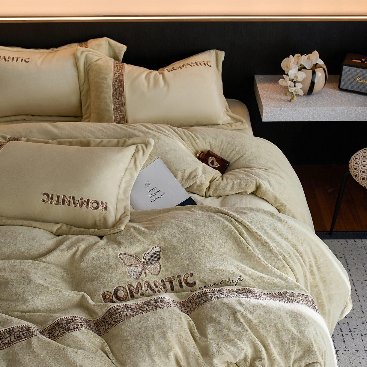 91家纺网 家纺一手货源 找家纺 蓝梦 2025新款直播爆款270克全消光牛奶绒系列四件套-克罗地亚  浅绿