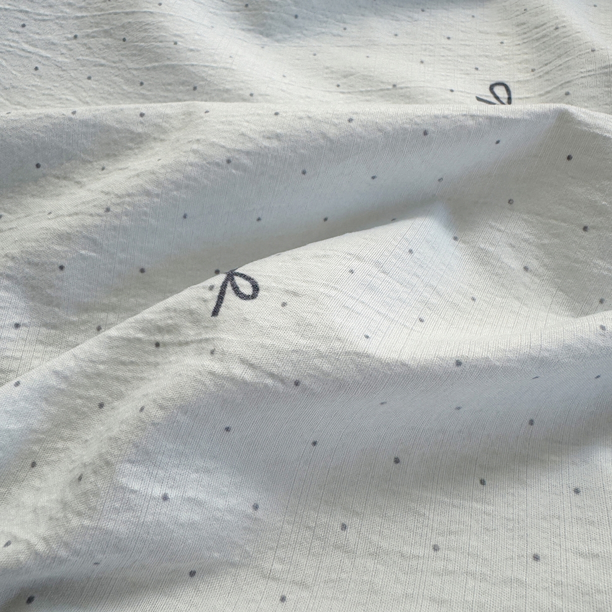 91家纺网 家纺一手货源 找家纺 沐芷 2025 秋冬加厚床单高克重双层纱黑色小花边被单床单三件套 波点蓝结