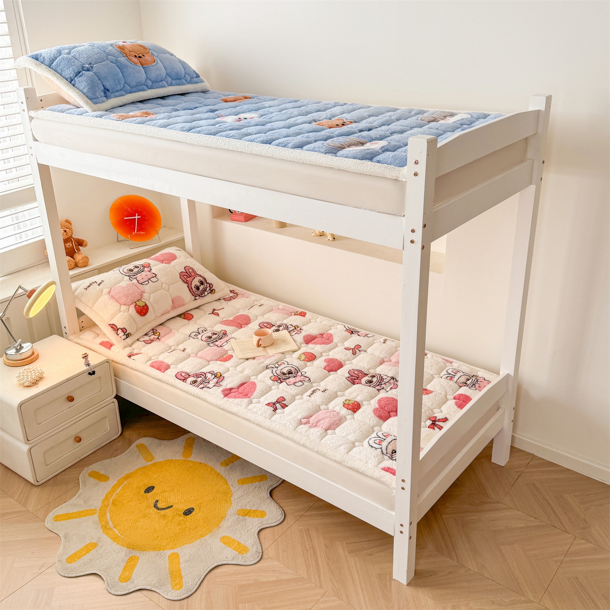 91家纺网 家纺一手货源 找家纺 雯豆家纺 2025新款泰迪绒学生宿舍床褥床垫床护垫 泰迪绒床褥-可爱布布