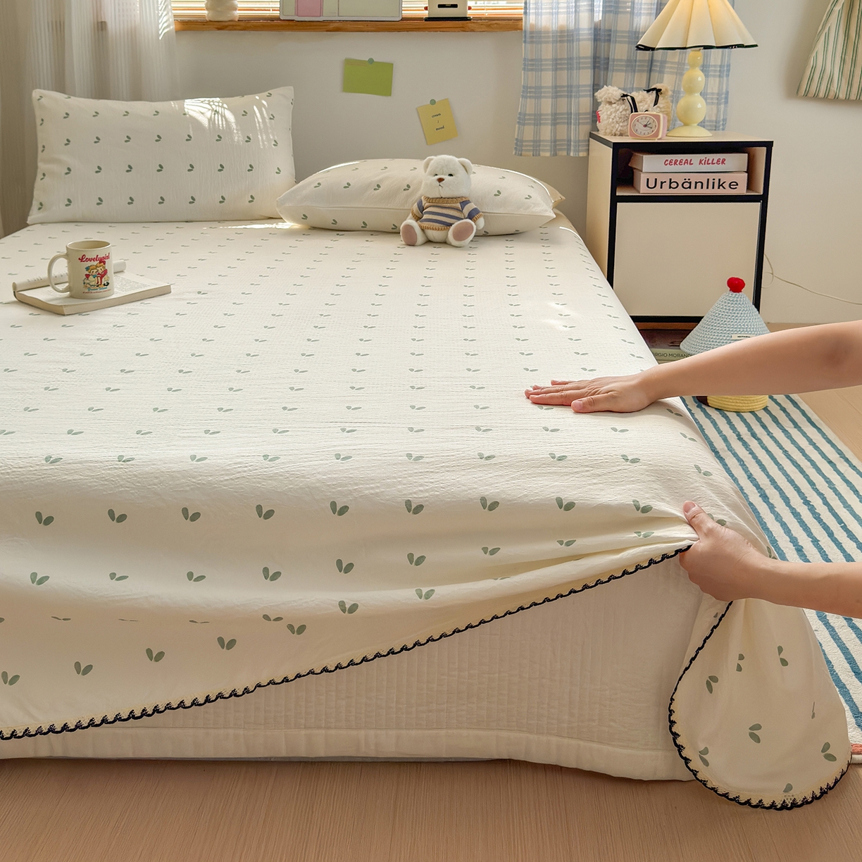 91家纺网 家纺一手货源 找家纺 沐芷 2025 秋冬加厚床单高克重双层纱黑色小花边被单床单三件套 绿芽