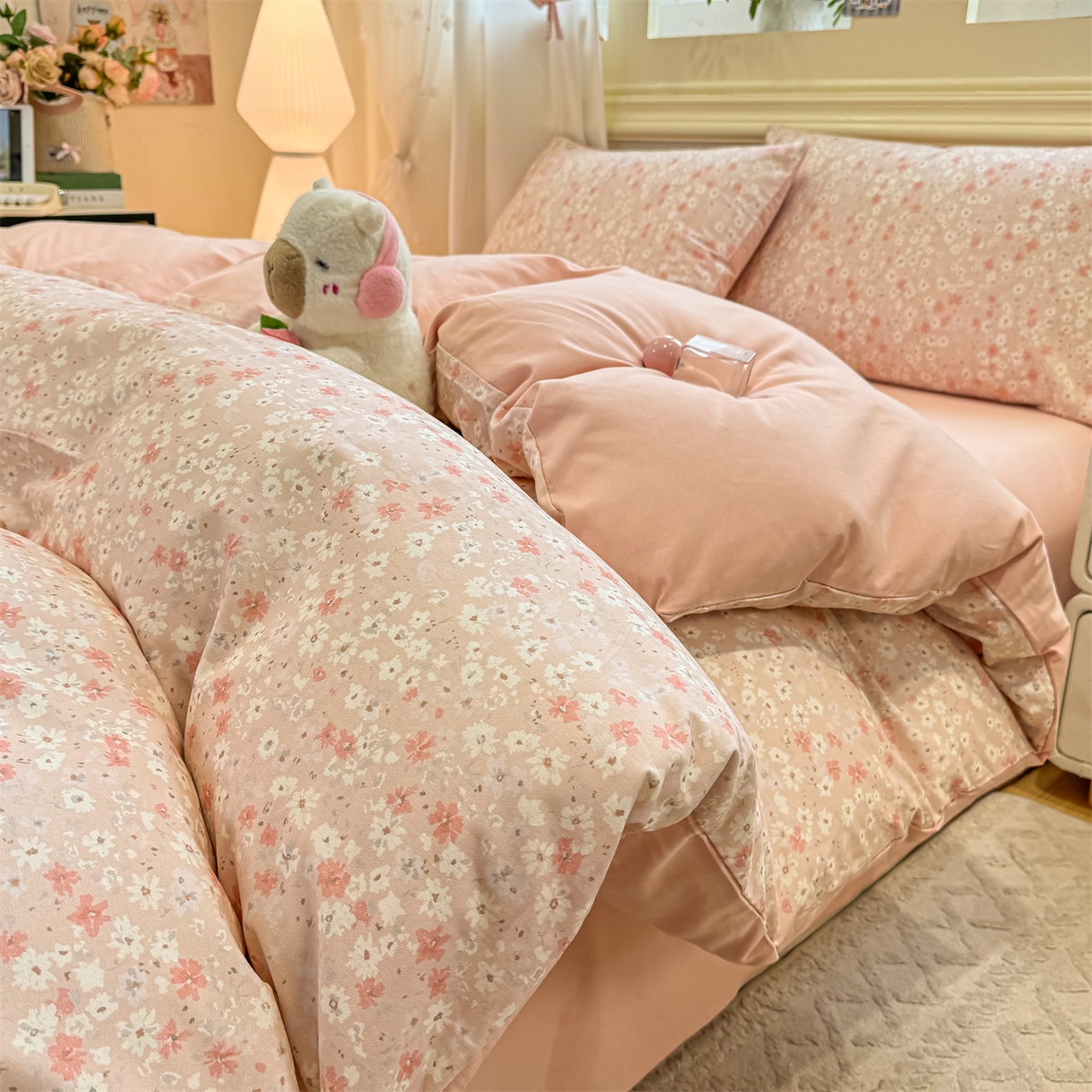 91家纺网 家纺一手货源 找家纺 灰鲸 2025新款A类全棉磨毛四件套 零落-粉