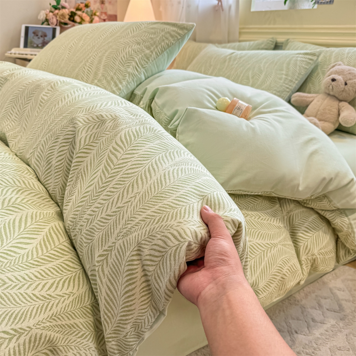 91家纺网 家纺一手货源 找家纺 灰鲸 2025新款A类全棉磨毛四件套 千逐-绿