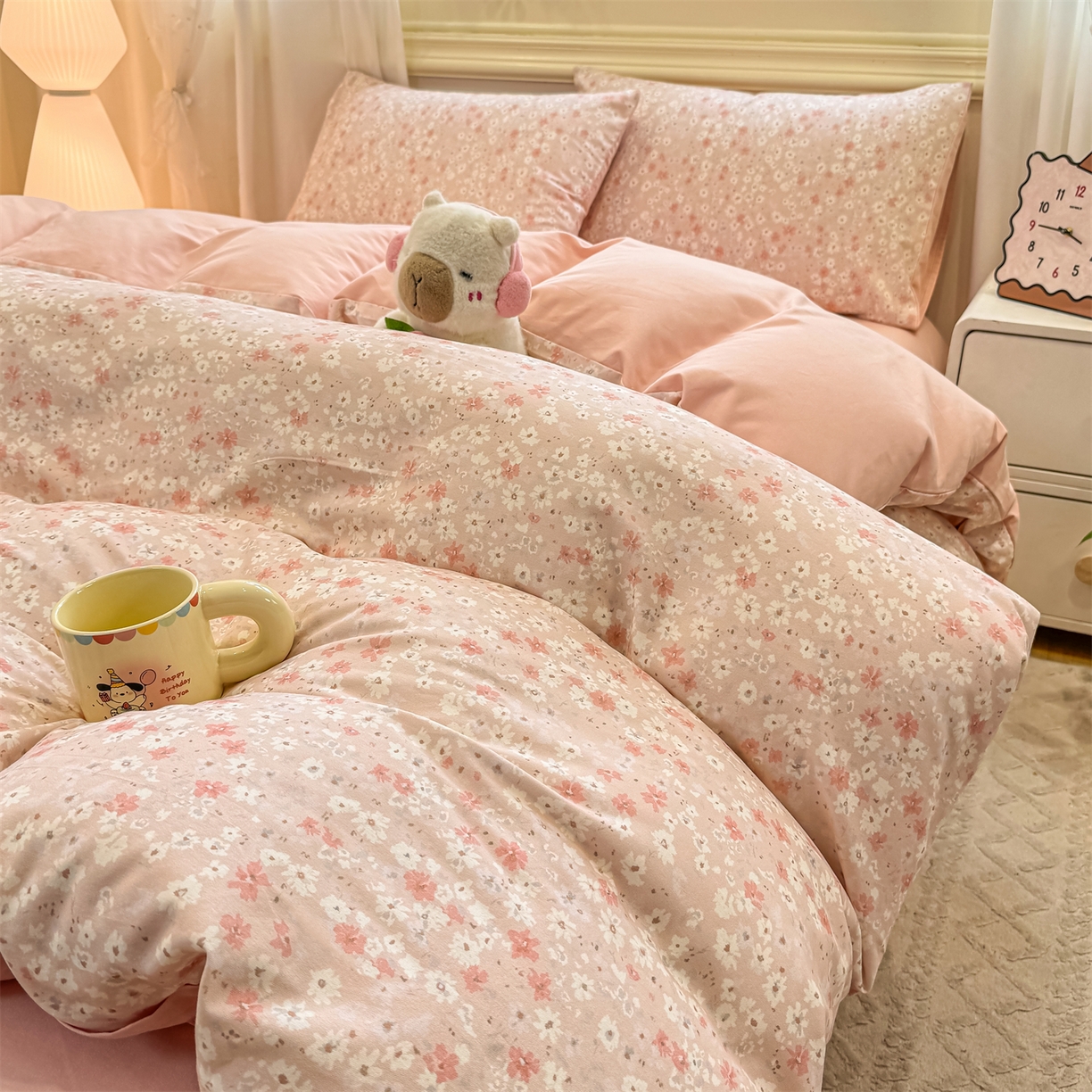 91家纺网 家纺一手货源 找家纺 灰鲸 2025新款A类全棉磨毛四件套 零落-粉