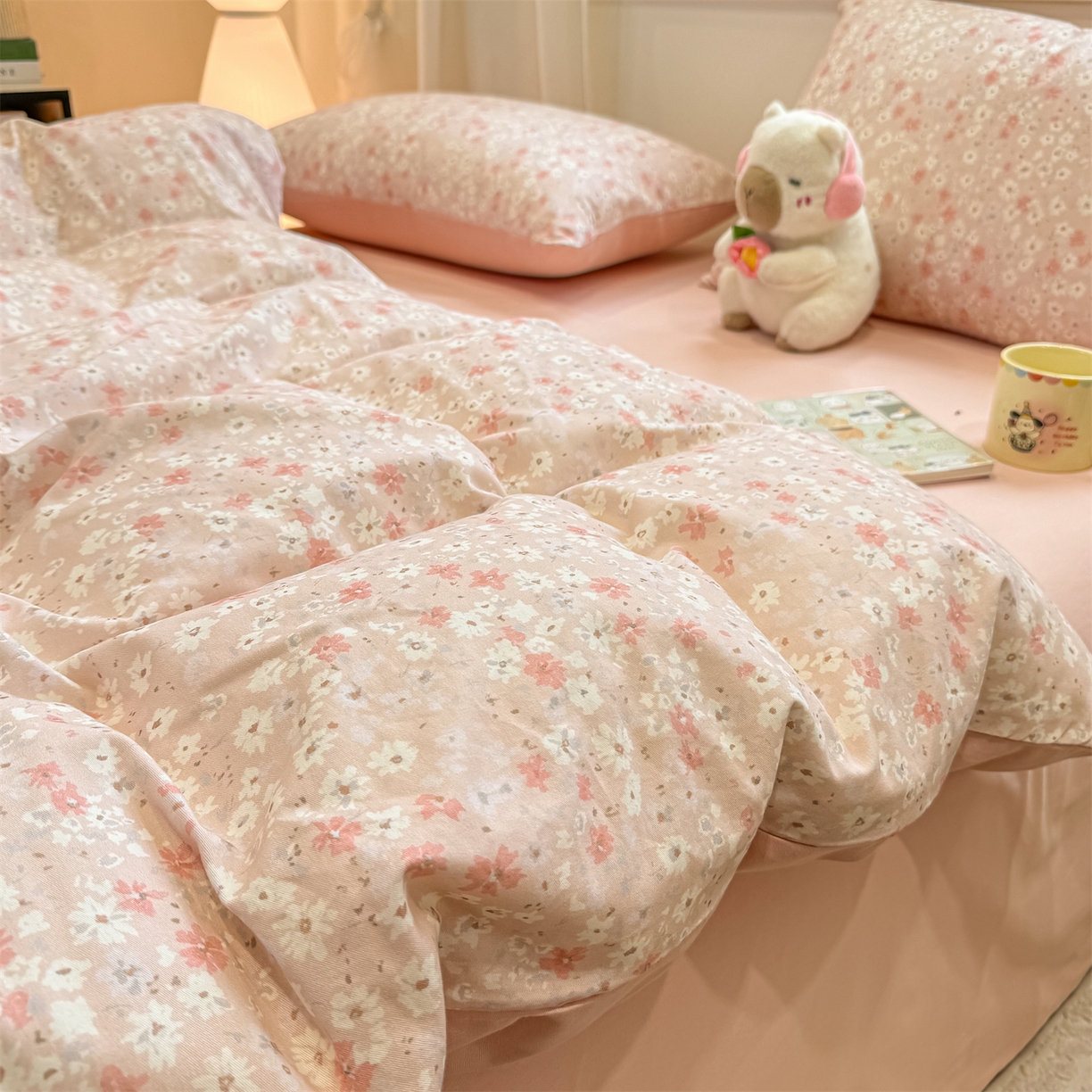 91家纺网 家纺一手货源 找家纺 灰鲸 2025新款A类全棉磨毛四件套 零落-粉