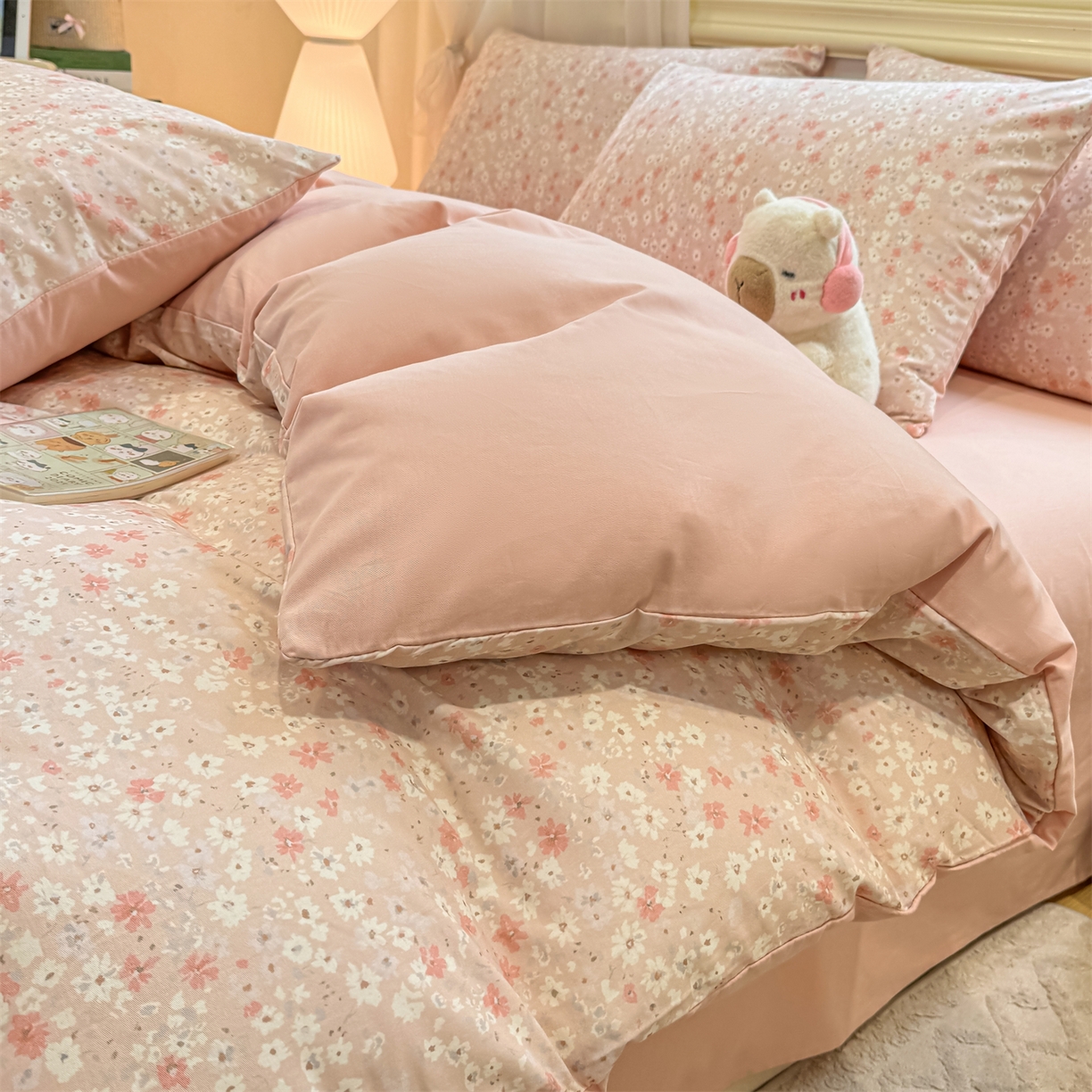 91家纺网 家纺一手货源 找家纺 灰鲸 2025新款A类全棉磨毛四件套 零落-粉