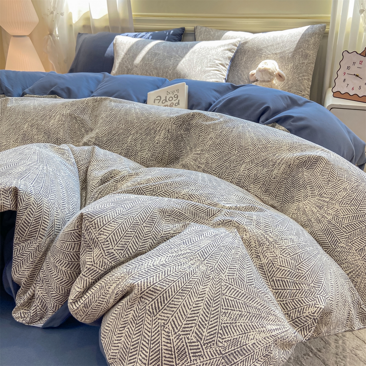 91家纺网 家纺一手货源 找家纺 灰鲸 2025新款A类全棉磨毛四件套 南昭-蓝