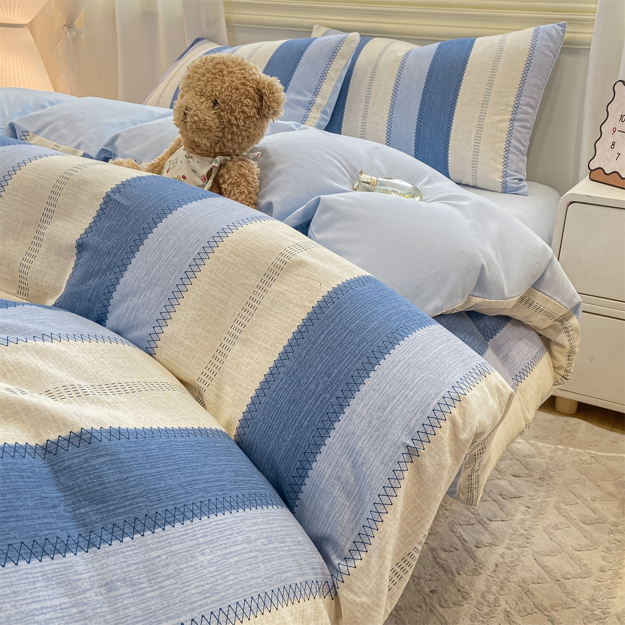 91家纺网 家纺一手货源 找家纺 灰鲸 2025新款A类全棉磨毛四件套 格律-蓝