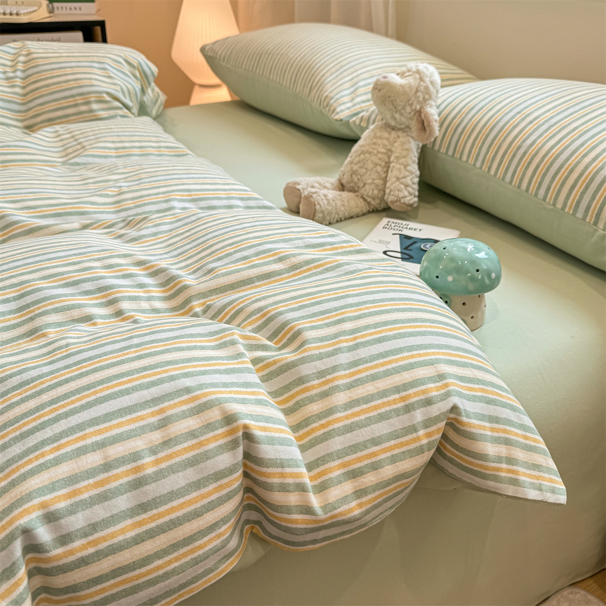 91家纺网 家纺一手货源 找家纺 灰鲸 2025新款A类全棉磨毛四件套 静初-绿