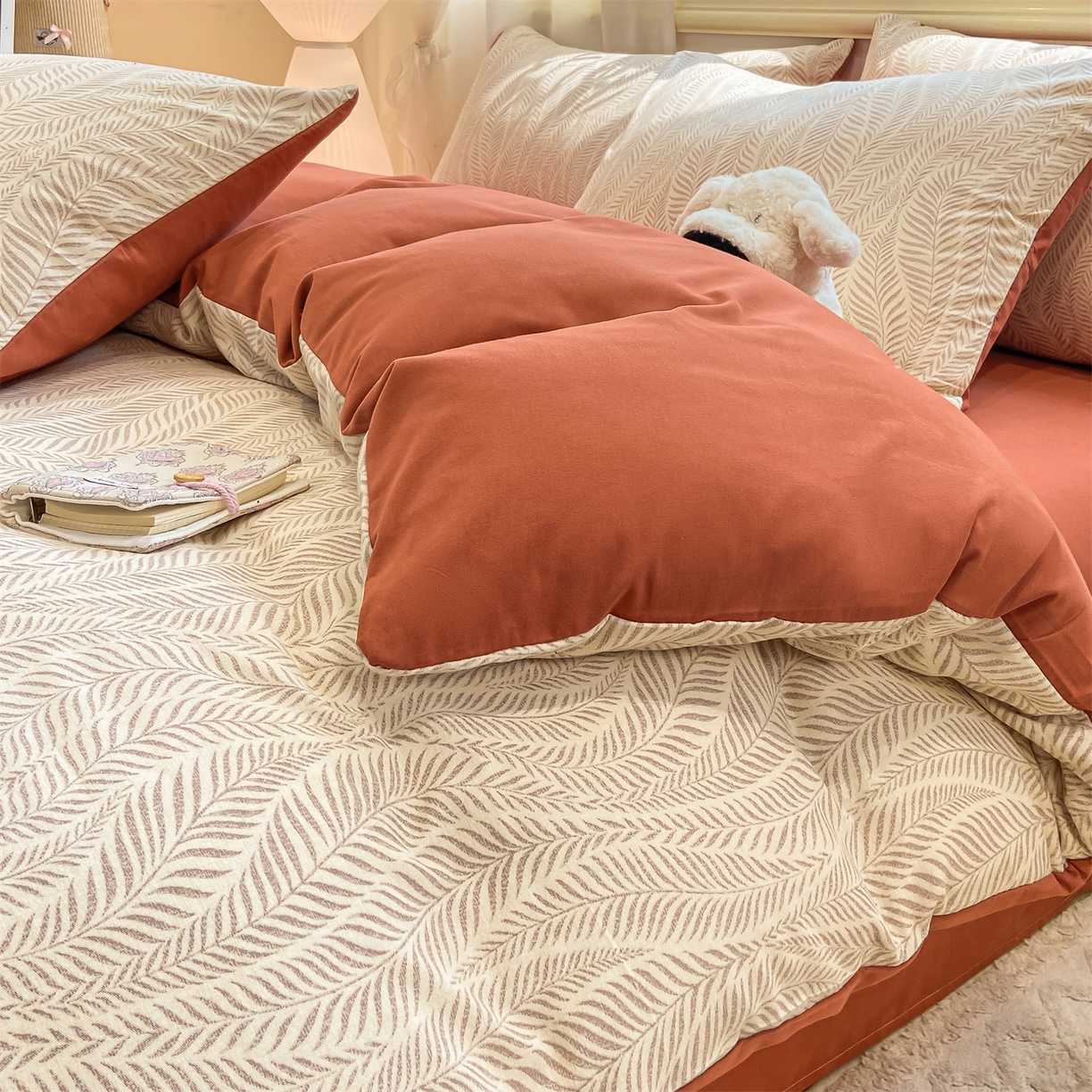 91家纺网 家纺一手货源 找家纺 灰鲸 2025新款A类全棉磨毛四件套 千逐-咖