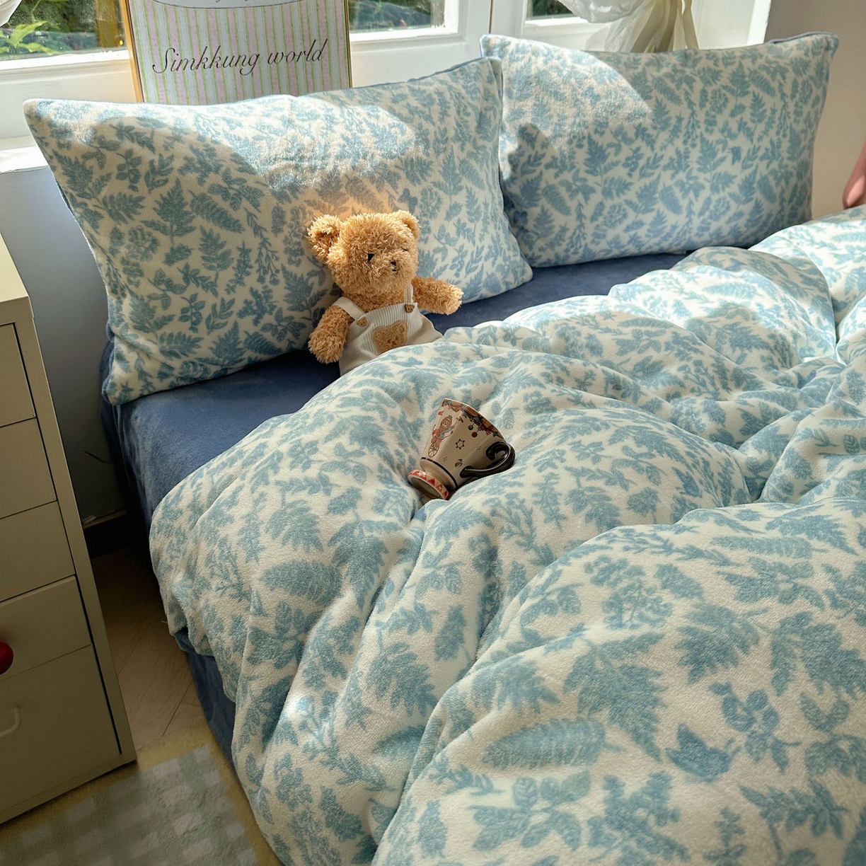 91家纺网 家纺一手货源 找家纺 优选良品 2025新款小清新加厚高克重牛奶绒四件套直播热款电商热款叶子青青