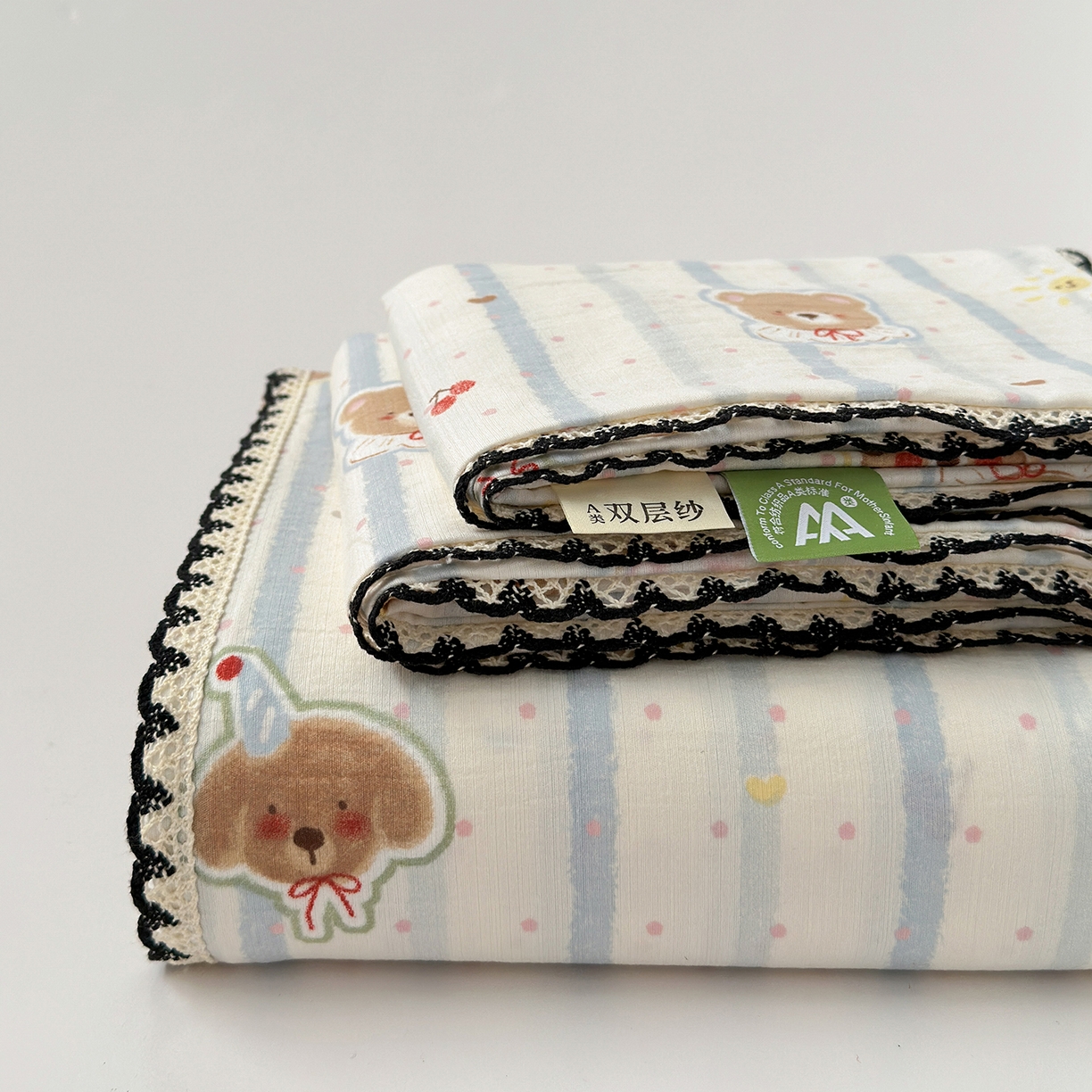 91家纺网 家纺一手货源 找家纺 沐芷 2025 秋冬加厚床单高克重双层纱黑色小花边被单床单三件套 条纹乐园