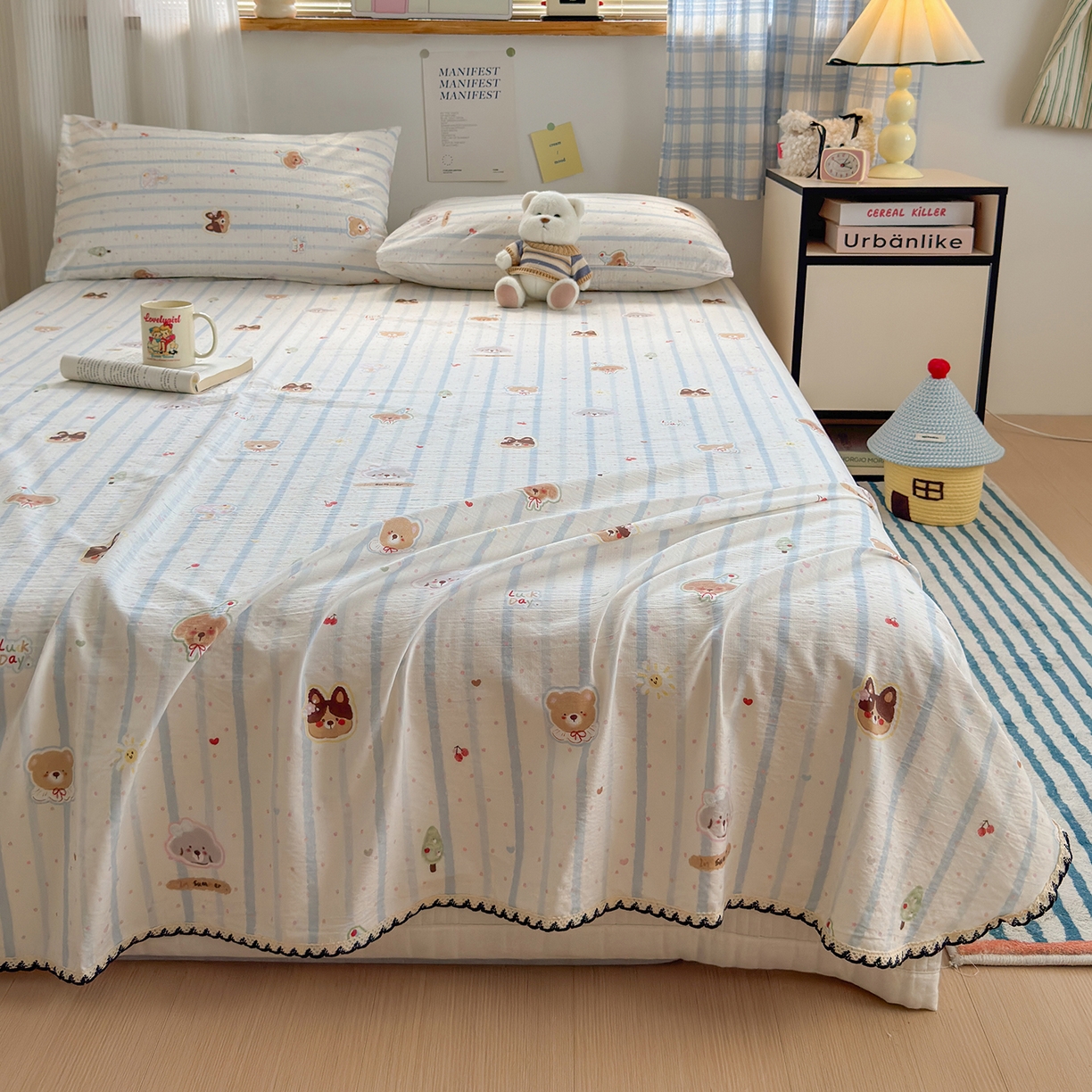 91家纺网 家纺一手货源 找家纺 沐芷 2025 秋冬加厚床单高克重双层纱黑色小花边被单床单三件套 条纹乐园