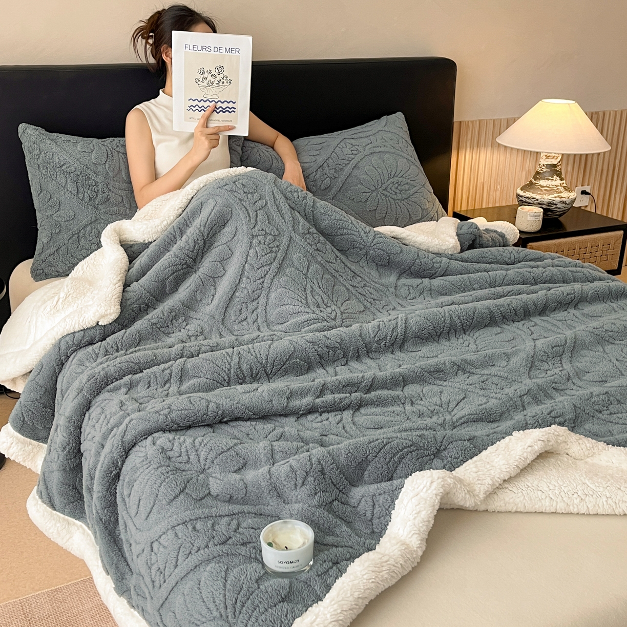 91家纺网 家纺一手货源 找家纺 莱家富 2026新款双层提花塔芙绒绒羊羔绒毛毯-繁花系列双层毯（可供跨境压缩） 繁花-深灰