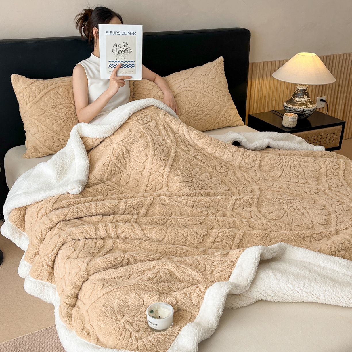 91家纺网 家纺一手货源 找家纺 莱家富 2026新款双层提花塔芙绒绒羊羔绒毛毯-繁花系列双层毯（可供跨境压缩） 繁花-香槟咖