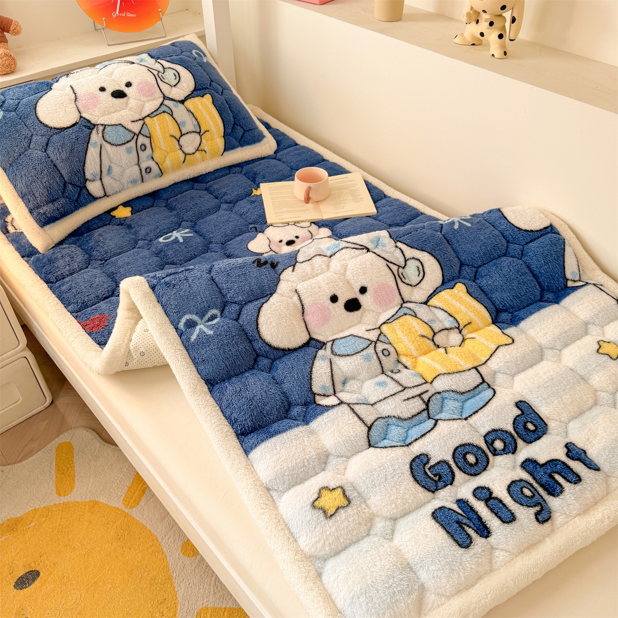 91家纺网 家纺一手货源 找家纺 雯豆家纺 2025新款泰迪绒学生宿舍床褥床垫床护垫 泰迪绒床褥-休闲假日