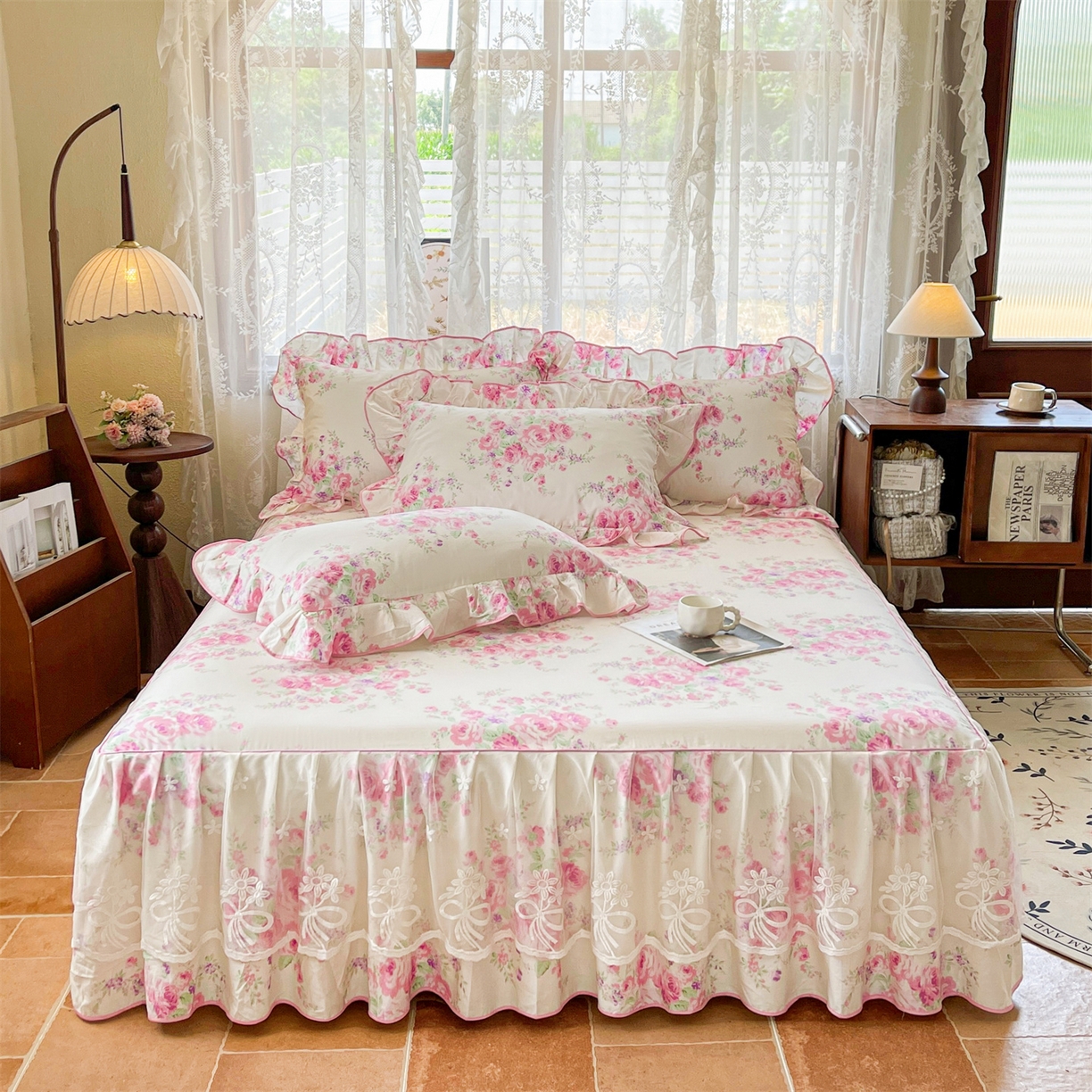 91家纺网 家纺一手货源 找家纺 宜凡家纺 2025新款全棉韩版床裙四件套 粉色物语