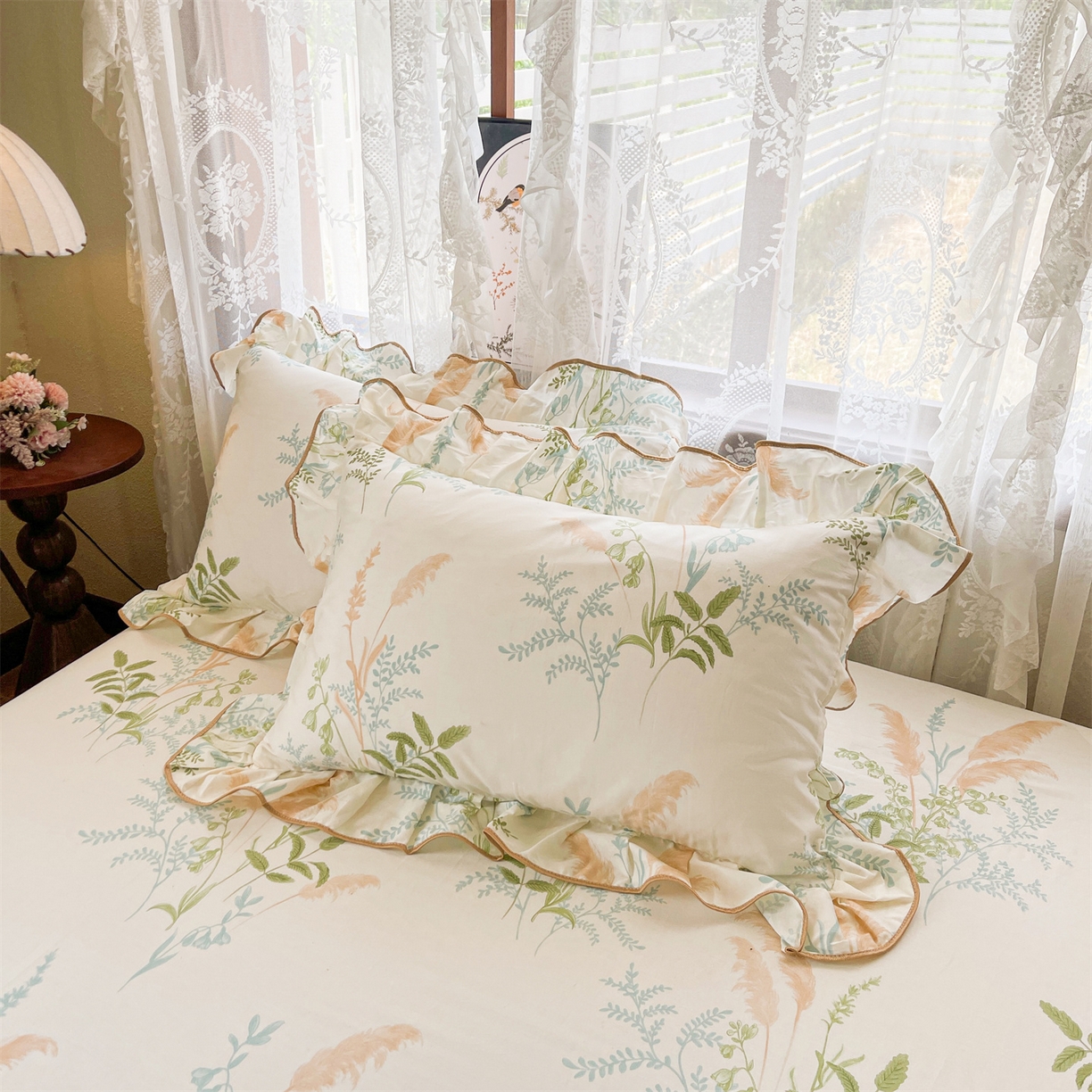 91家纺网 家纺一手货源 找家纺 宜凡家纺 2025新款全棉韩版床裙四件套 秋日恋歌