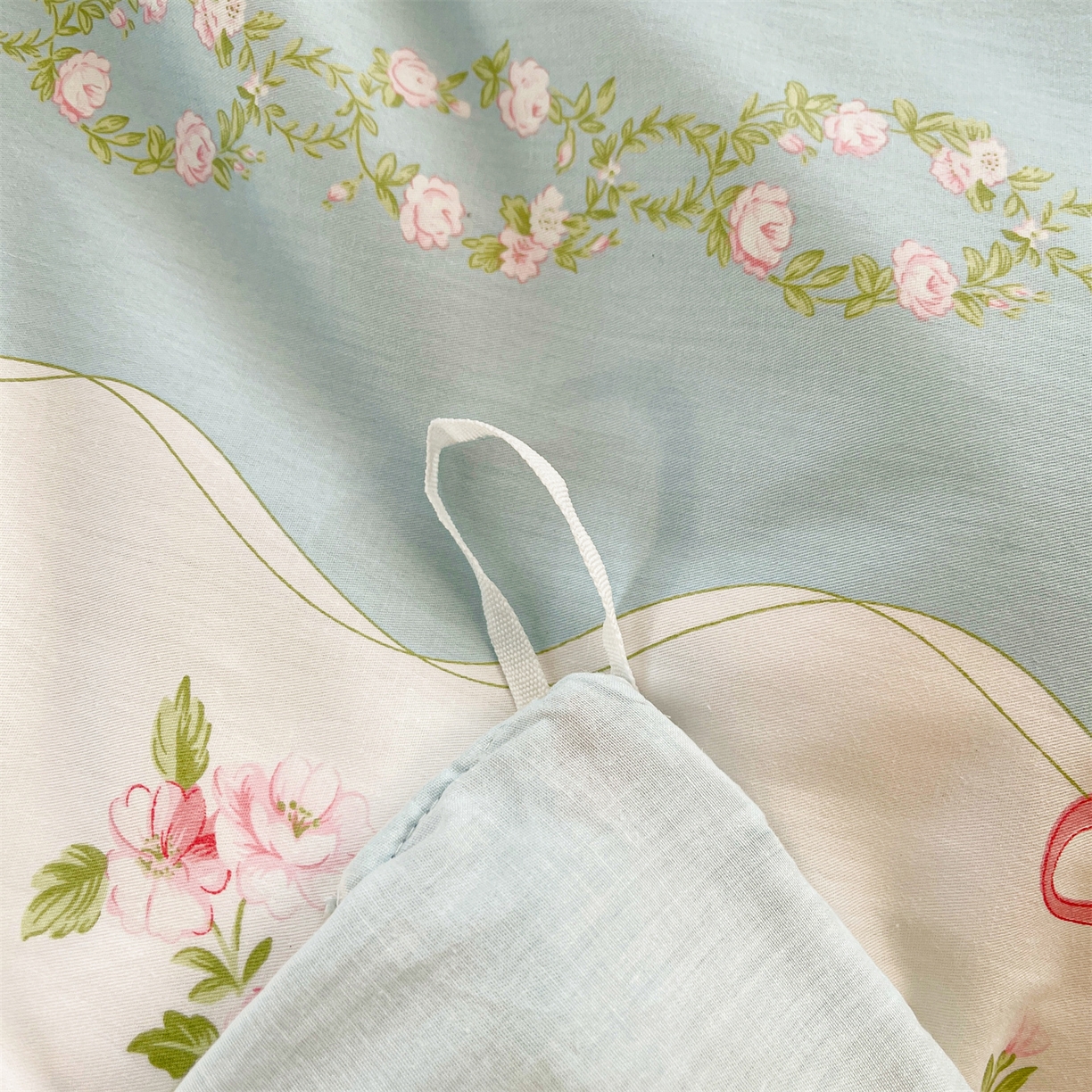 91家纺网 家纺一手货源 找家纺 （总）宜凡家纺 2025新款全棉韩版床裙四件套