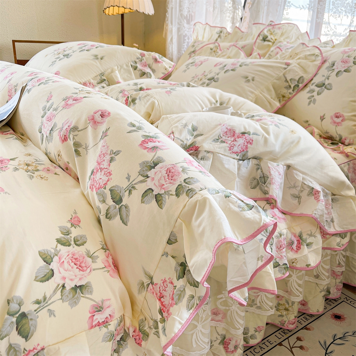 91家纺网 家纺一手货源 找家纺 宜凡家纺 2025新款全棉韩版床裙四件套 花意满园