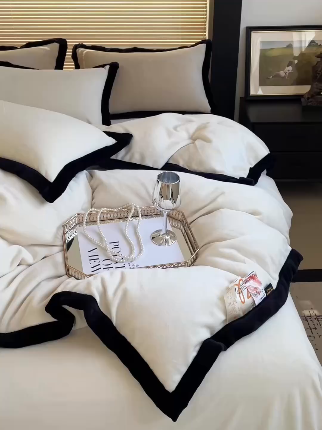 91家纺网 家纺一手货源 找家纺 库里梦家纺  2025新网红爆款简约纯色欧美风10公分包边牛奶绒四件套 包边款 米白