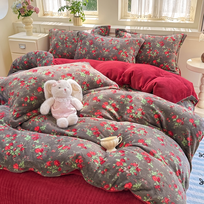 91家纺网 家纺一手货源 找家纺 （总）欧尚 2025新款高克重牛奶绒加厚保暖印花床盖四件套