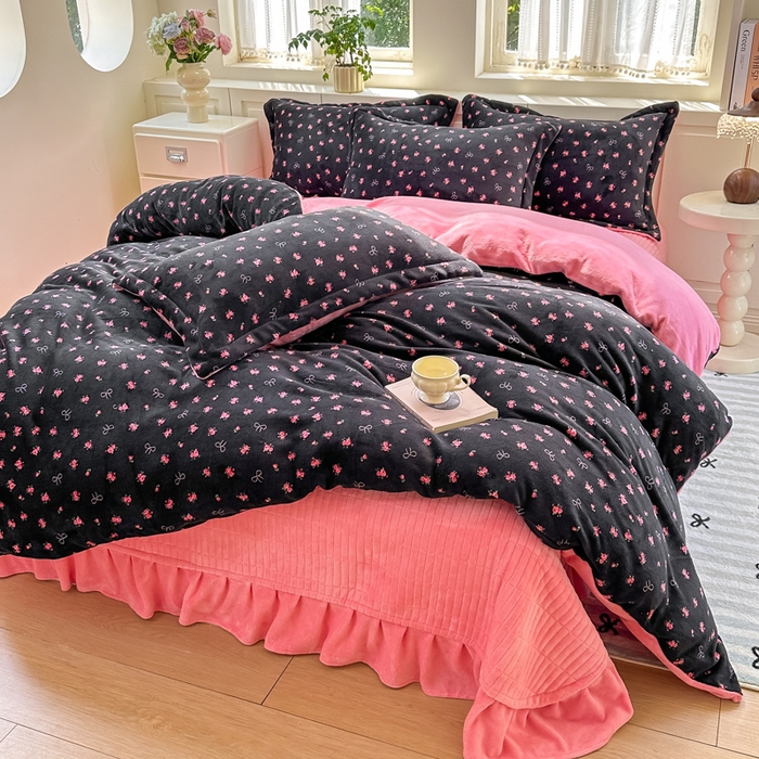 91家纺网 家纺一手货源 找家纺 欧尚 2025新款高克重牛奶绒加厚保暖印花床盖四件套 暗香