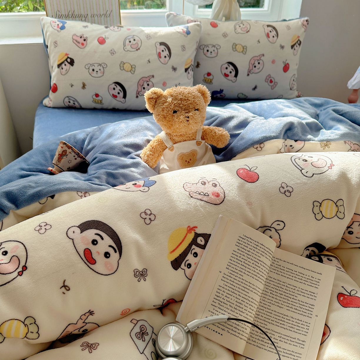 91家纺网 家纺一手货源 找家纺 优选良品 2025新款小清新加厚高克重牛奶绒四件套直播热款电商热款欢乐男孩