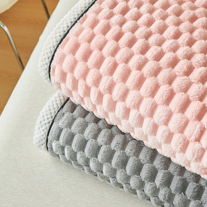 91家纺网 家纺一手货源 找家纺 莱家富 2026新款跨境外贸金龟绒多功能毛毯高克重法莱绒牛奶绒保暖毛毯（支持抽空压缩，卷包） 组合图