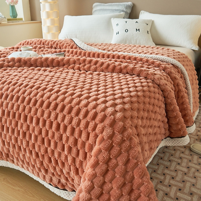 91家纺网 家纺一手货源 找家纺 莱家富 2026新款跨境外贸金龟绒多功能毛毯高克重法莱绒牛奶绒保暖毛毯（支持抽空压缩，卷包） 暖橘